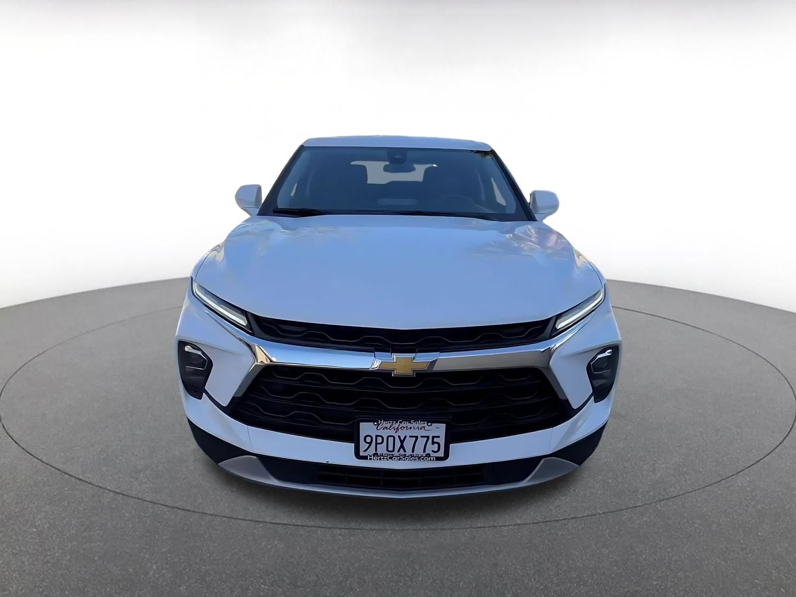 Used 2025 Chevrolet Blazer LT FWD image 4
