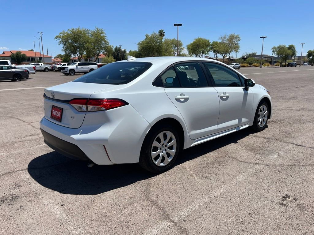 Used 2025 Toyota Corolla LE image 9
