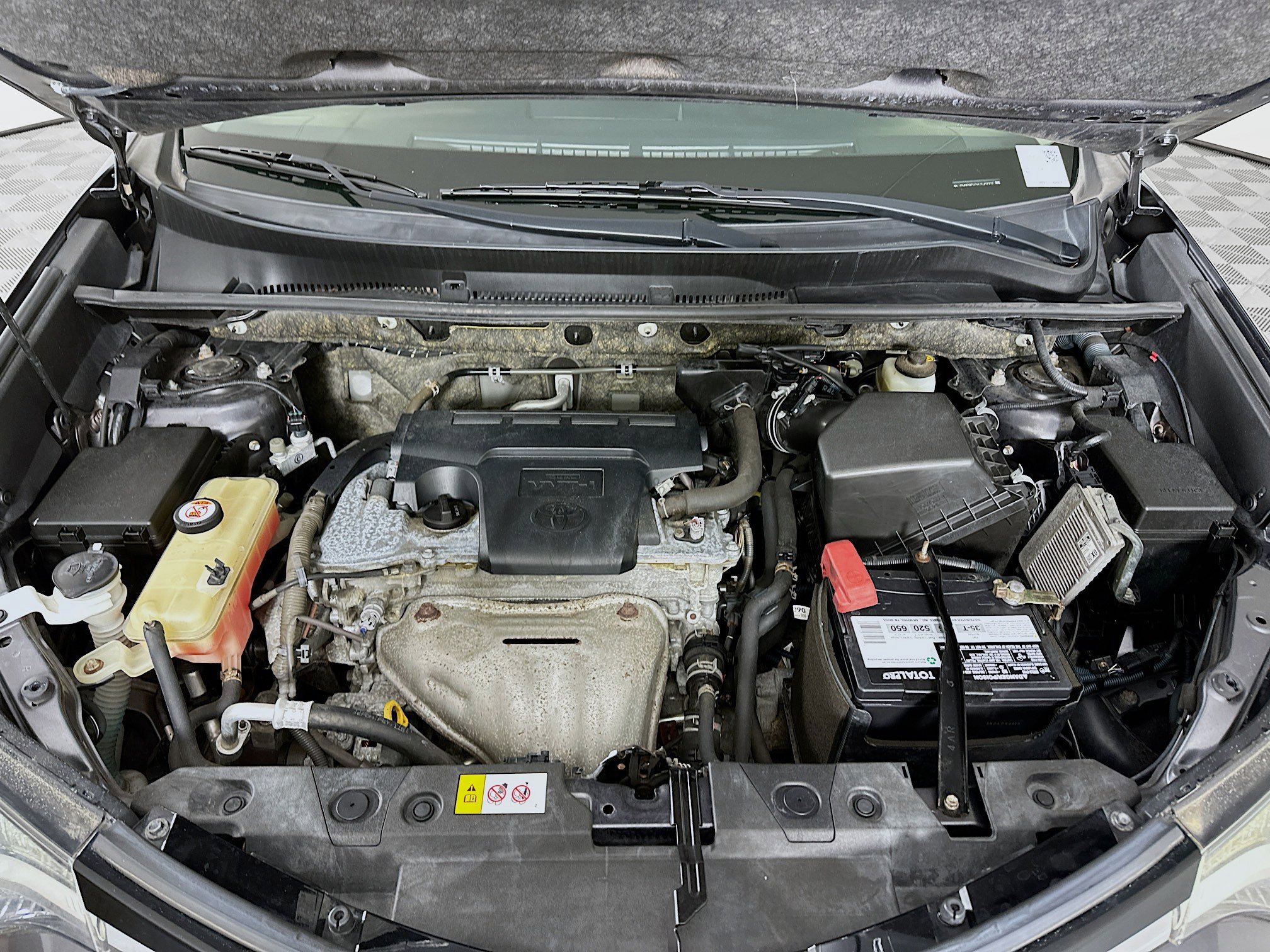 Used 2017 Toyota RAV4 LE w/ All Weather Liner Package image 31