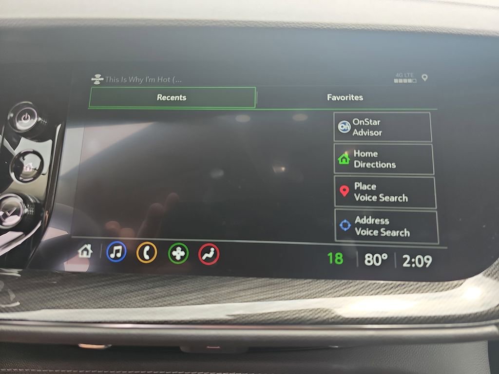 Certified 2023 Buick Envision Essence AWD/4WD image 29