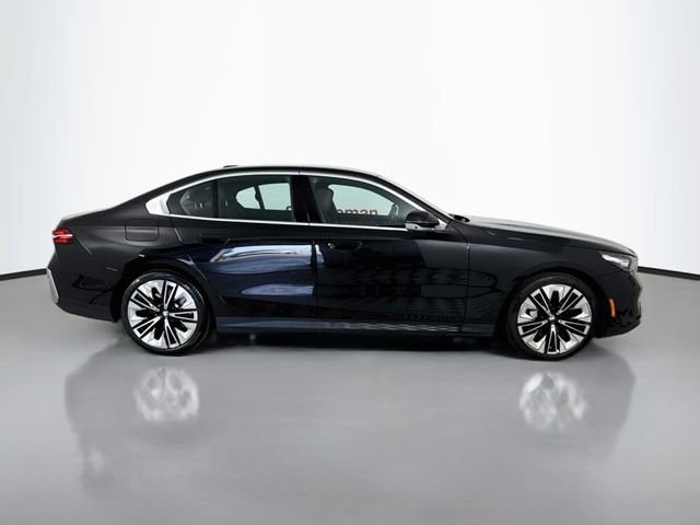 Used 2026 BMW 540i xDrive AWD/4WD image 8
