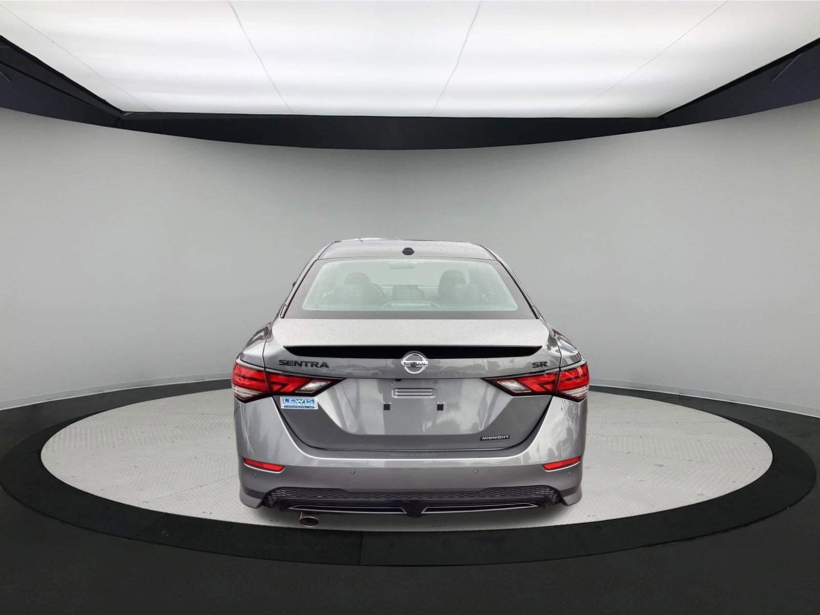 Used 2023 Nissan Sentra SR w/ Midnight Edition Package FWD image 7