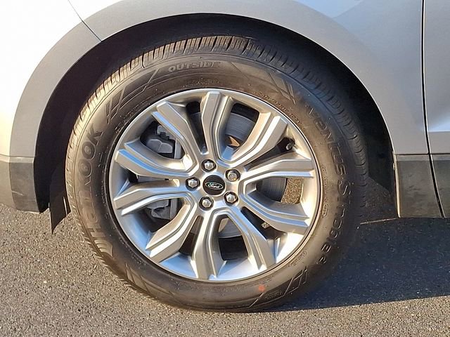 Used 2024 Ford Edge Titanium w/ Equipment Group 301A AWD/4WD image 30