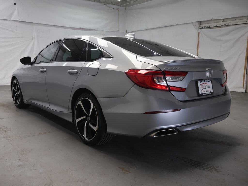 Used 2018 Honda Accord Sport image 5