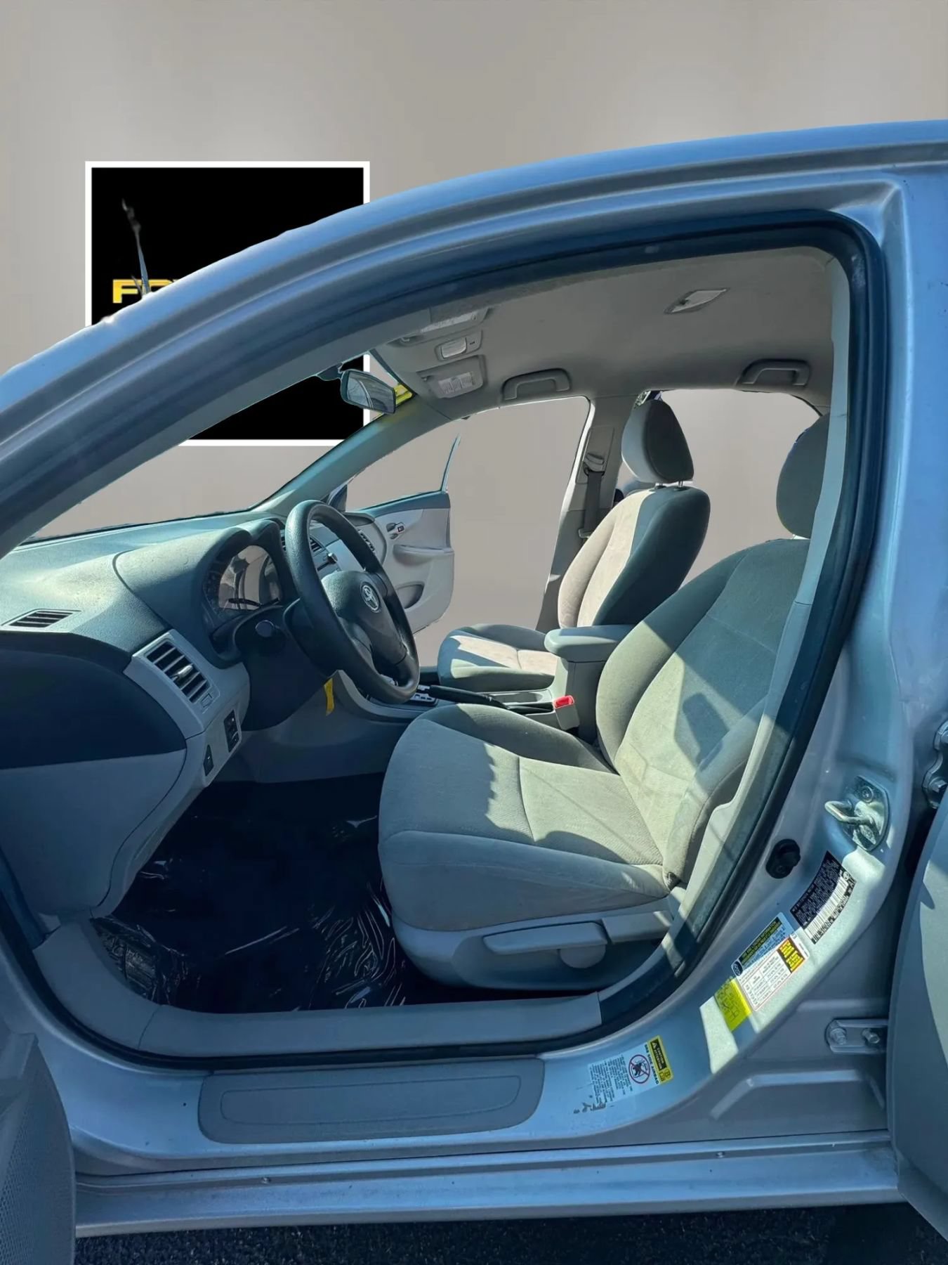 Used 2013 Toyota Corolla L FWD image 8