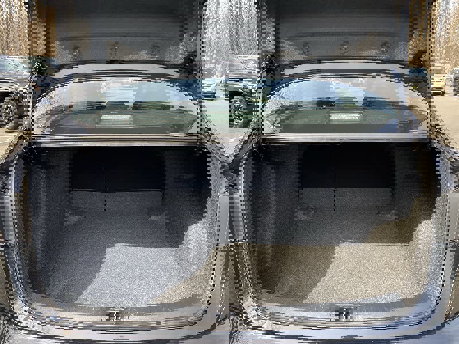 Used 2025 Toyota Corolla LE image 10