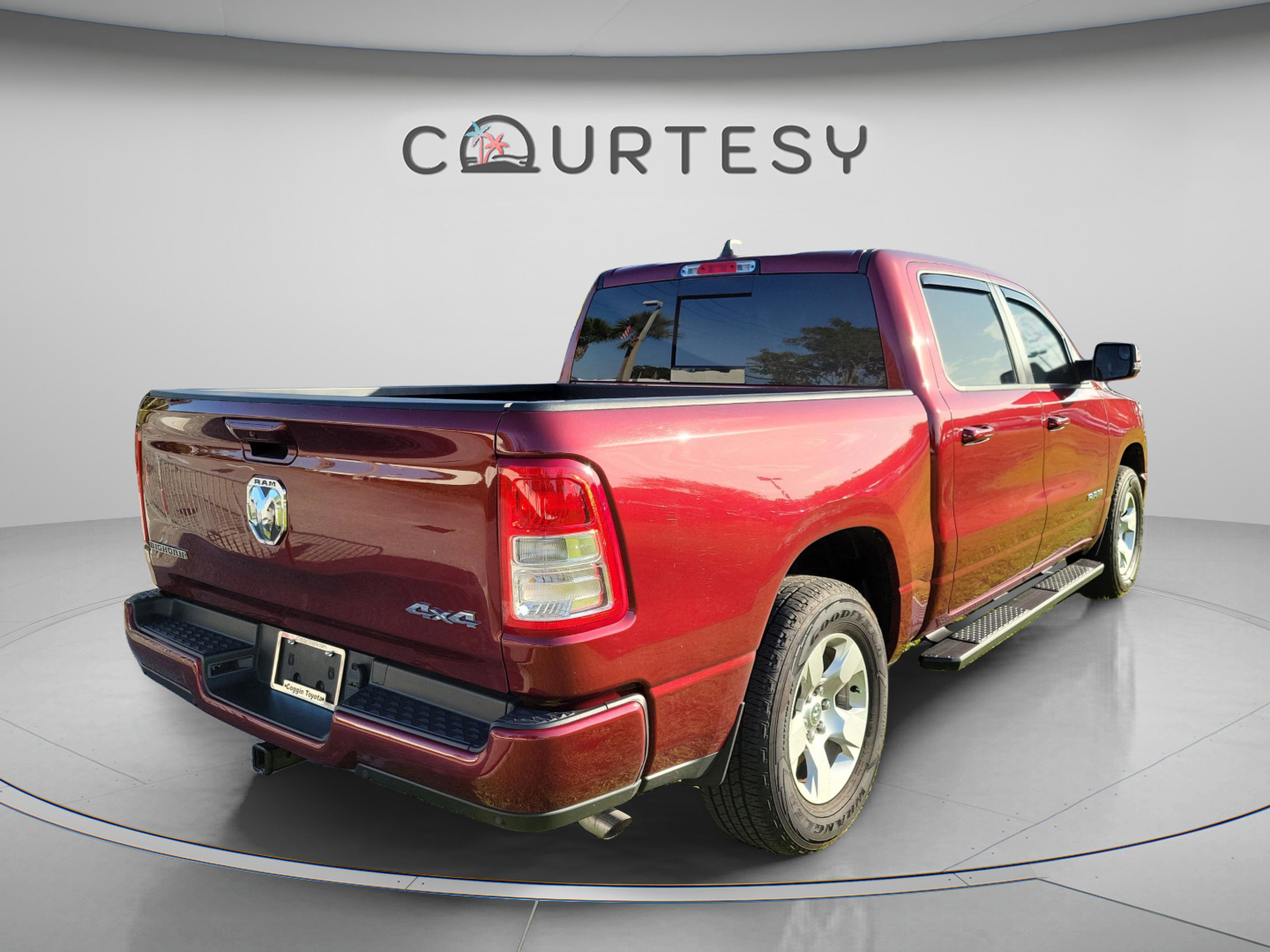 Used 2024 RAM 1500 Big Horn AWD/4WD image 3
