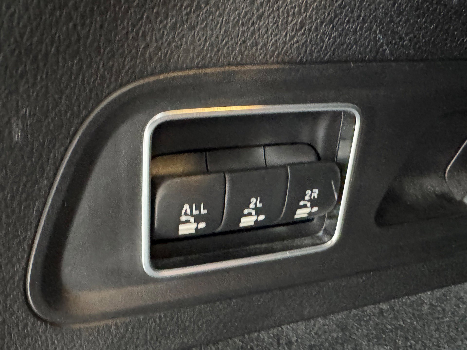Used 2020 Mercedes-Benz GLS 450 4MATIC image 15