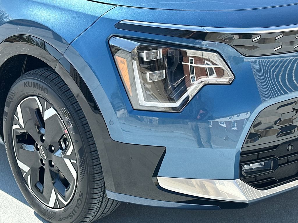 New 2026 Kia Niro Wave FWD image 10