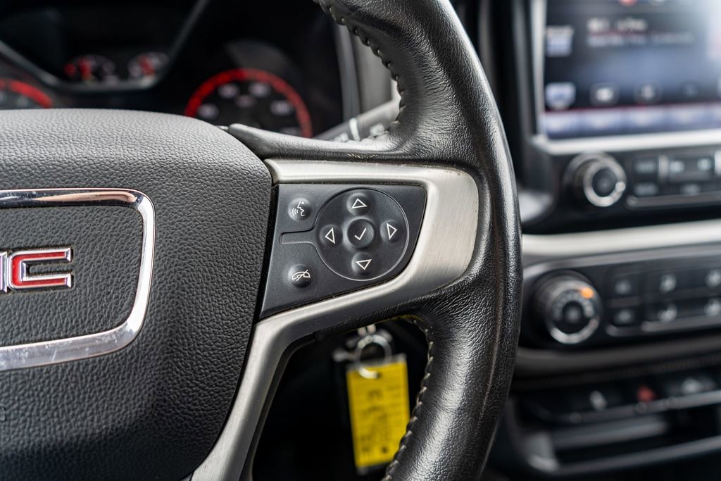 Used 2015 GMC Canyon SLE image 23