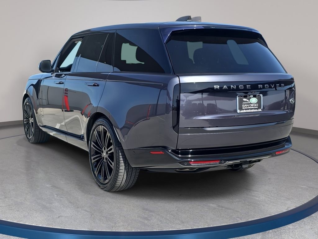 Used 2023 Land Rover Range Rover Autobiography image 7
