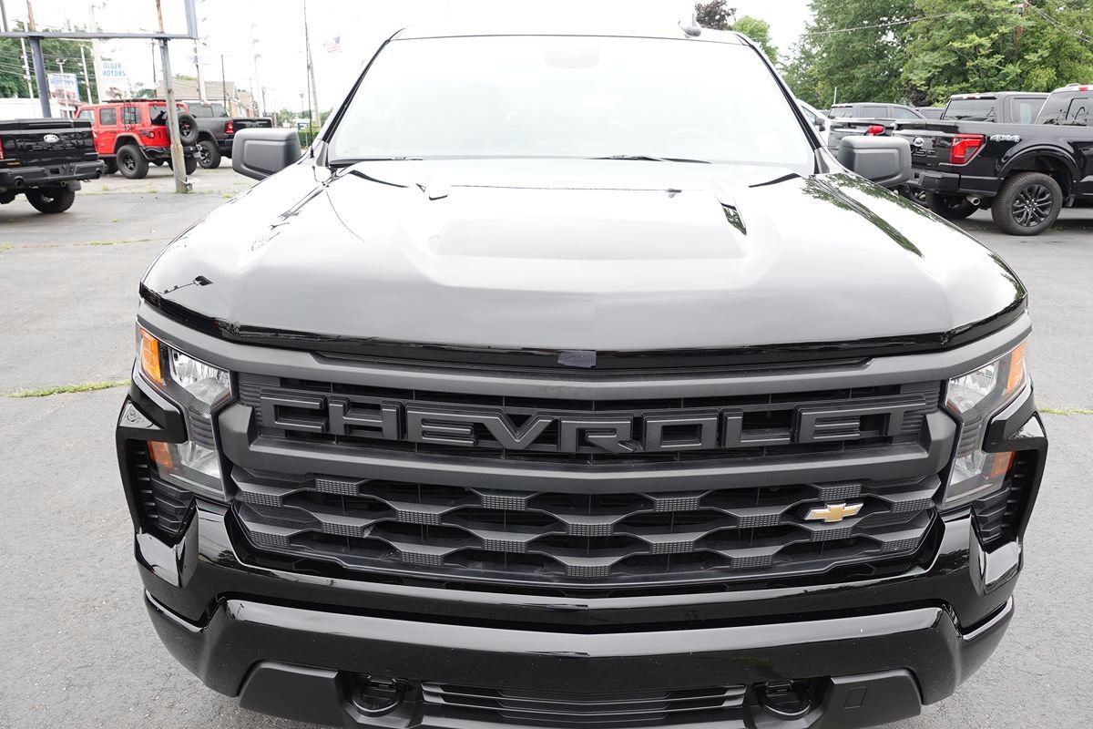 Used 2024 Chevrolet Silverado 1500 Custom AWD/4WD image 6