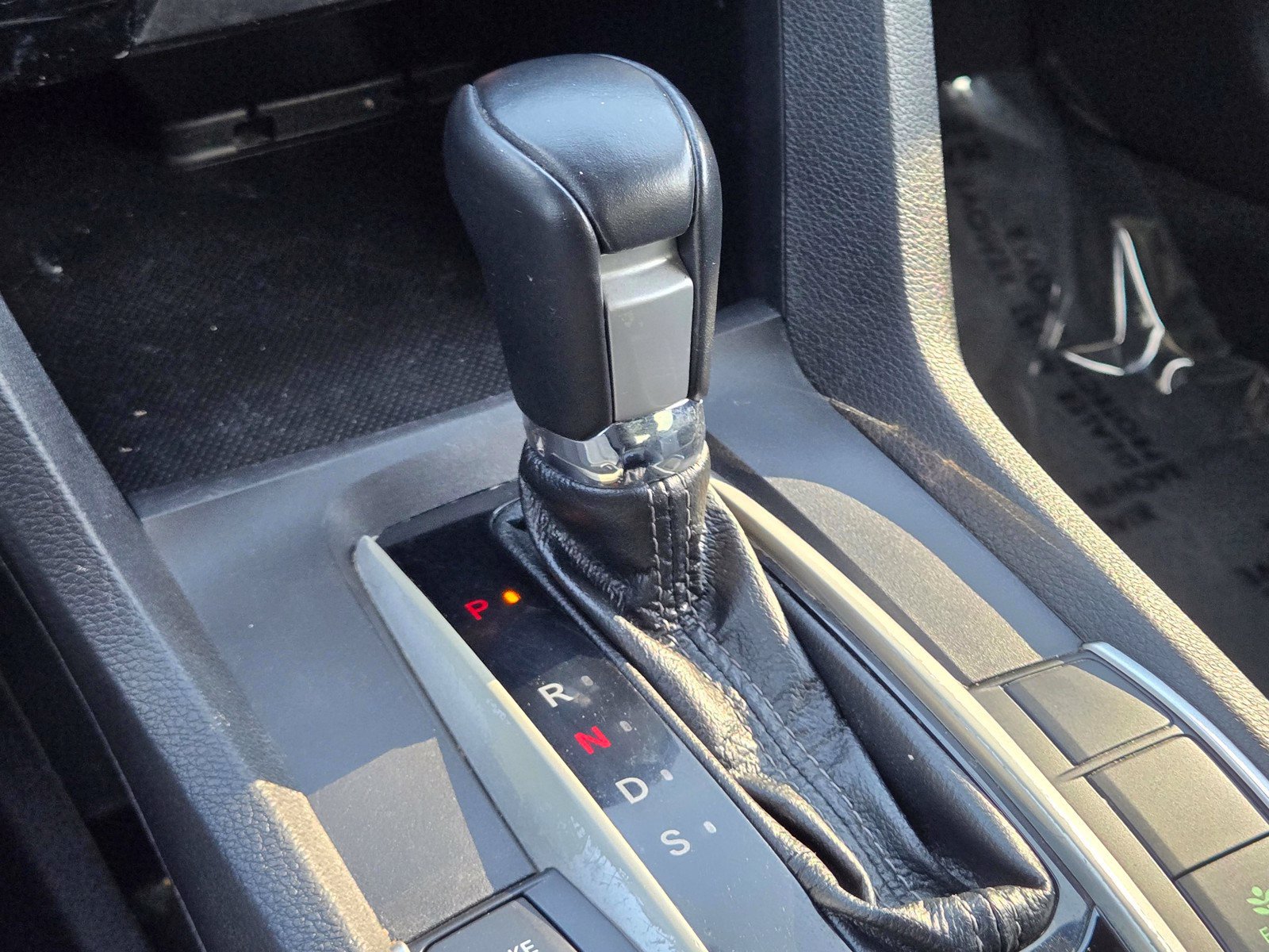Used 2020 Honda Civic Sport image 21
