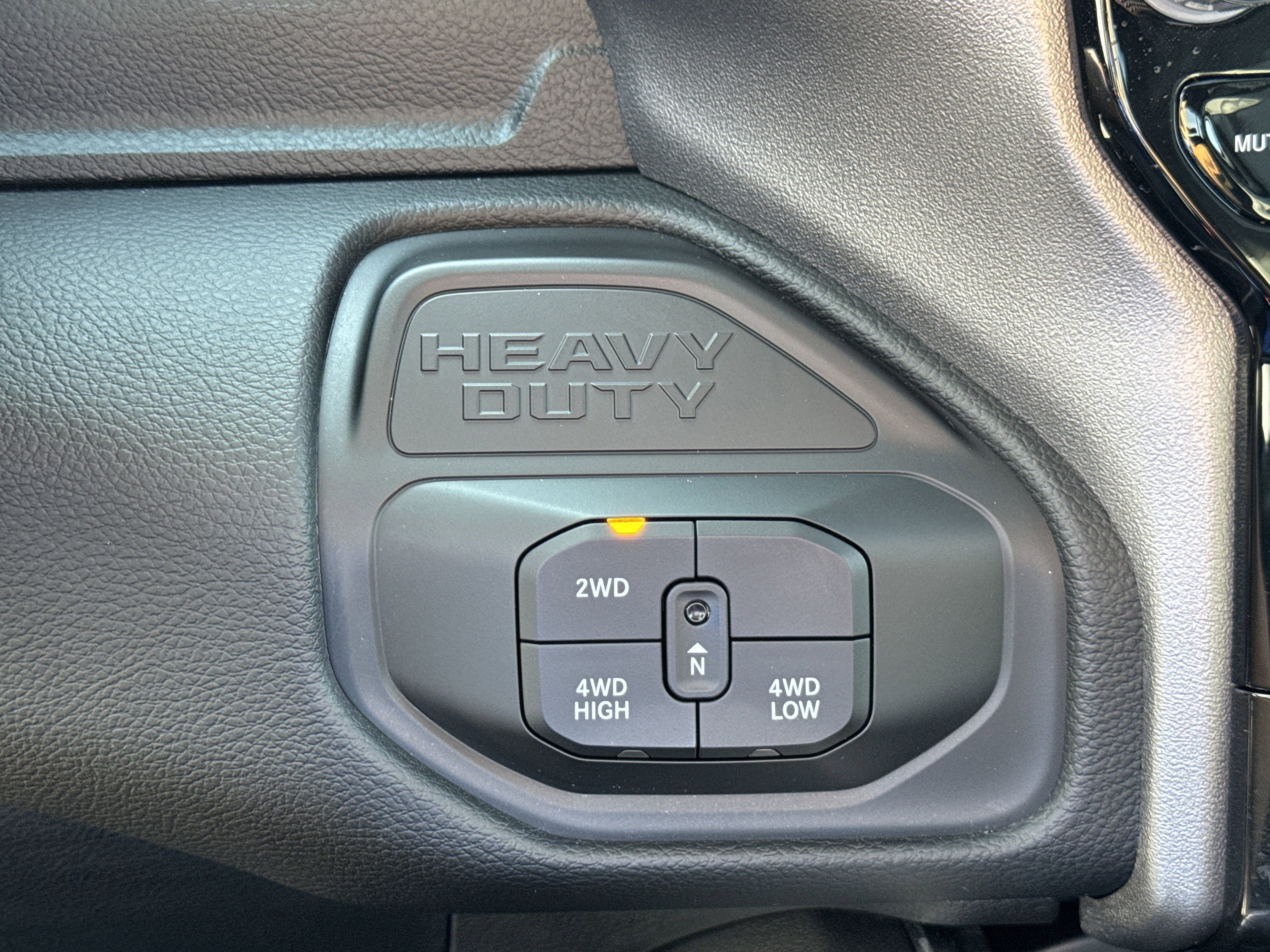 New 2025 RAM 2500 Laramie image 34