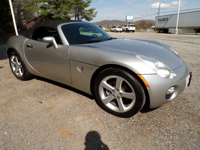 Used 2008 Pontiac Solstice Convertible w/ Preferred Package image 6