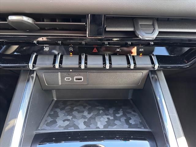 New 2026 GMC Canyon Elevation w/ Convenience Package image 31