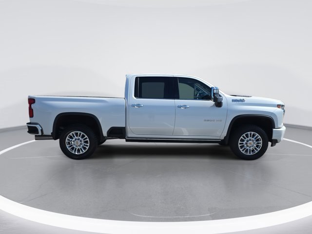 Used 2023 Chevrolet Silverado 2500 High Country w/ Z71 Off-Road Package image 2
