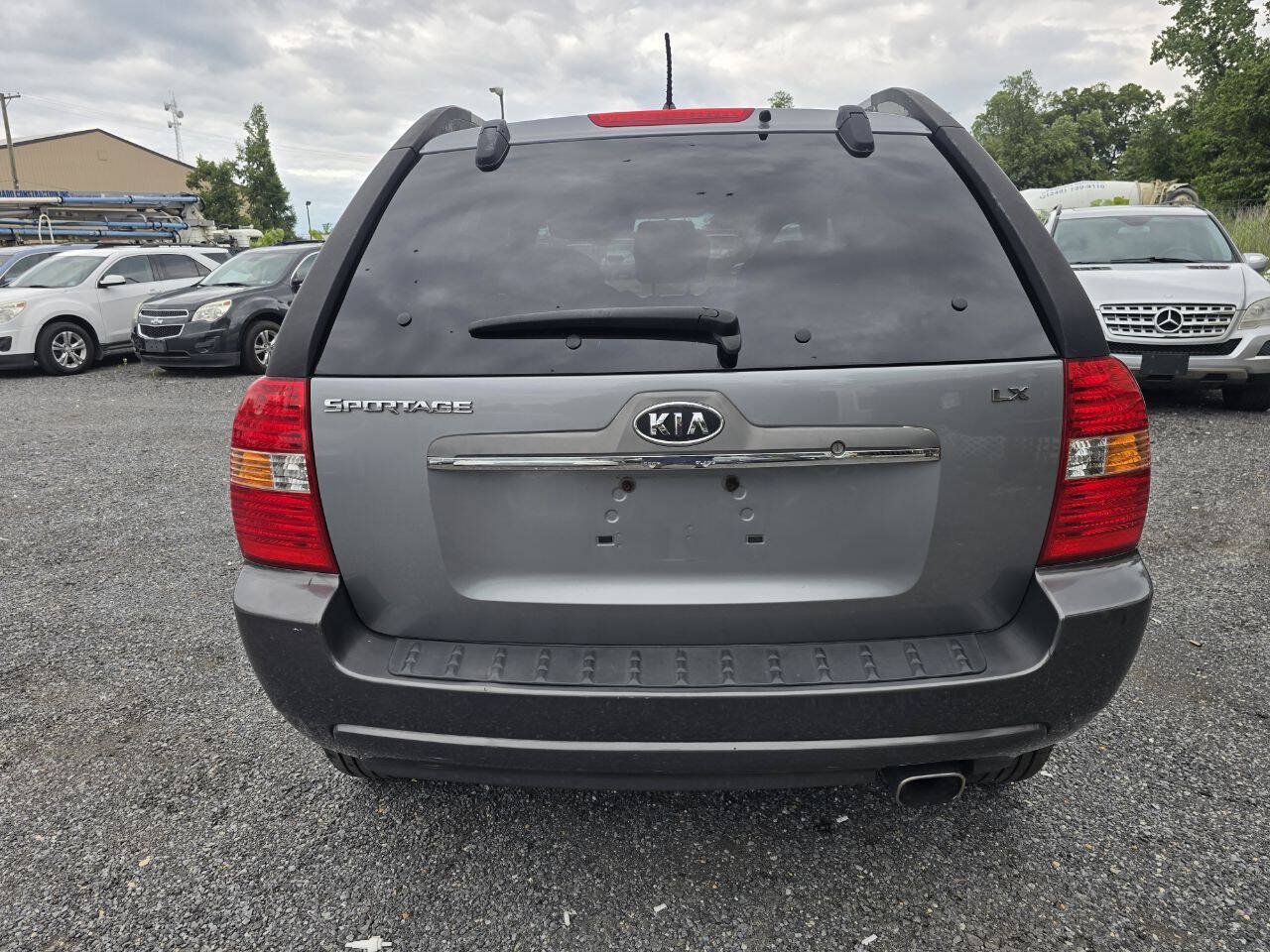 Used 2007 Kia Sportage LX FWD image 12