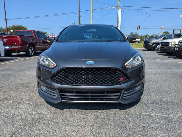 Used 2018 Ford Focus ST FWD image 10