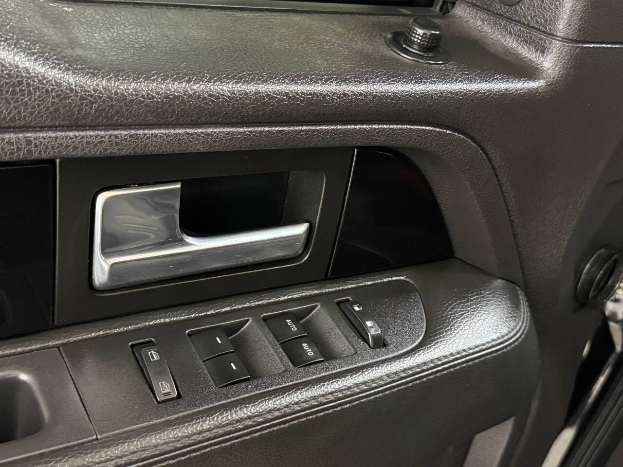 Used 2012 Ford F150 Harley-Davidson RWD image 49