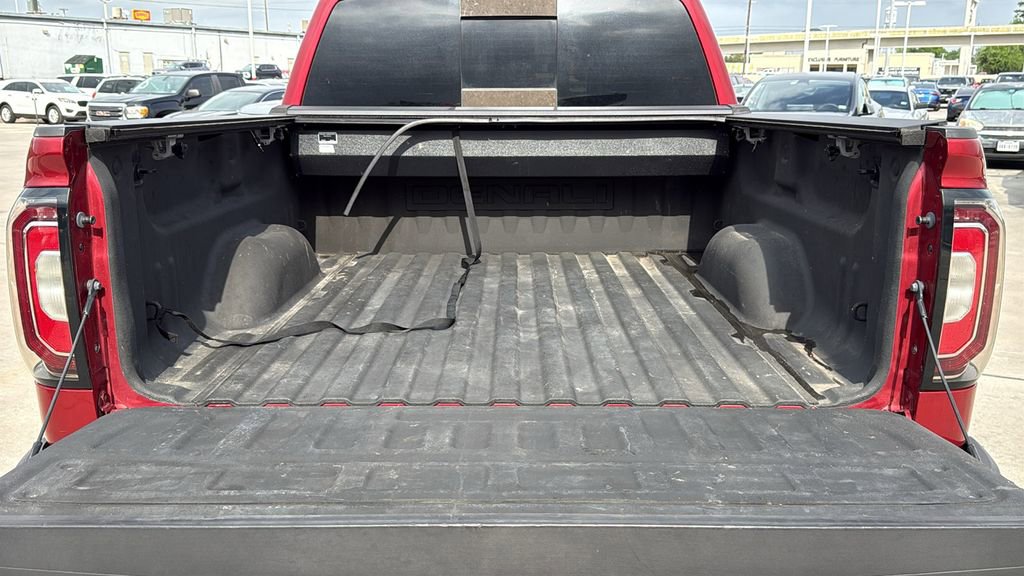 Used 2018 GMC Sierra 1500 Denali image 28