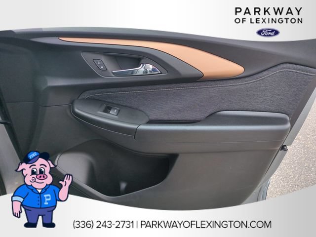 Used 2023 Chevrolet TrailBlazer ACTIV FWD image 32