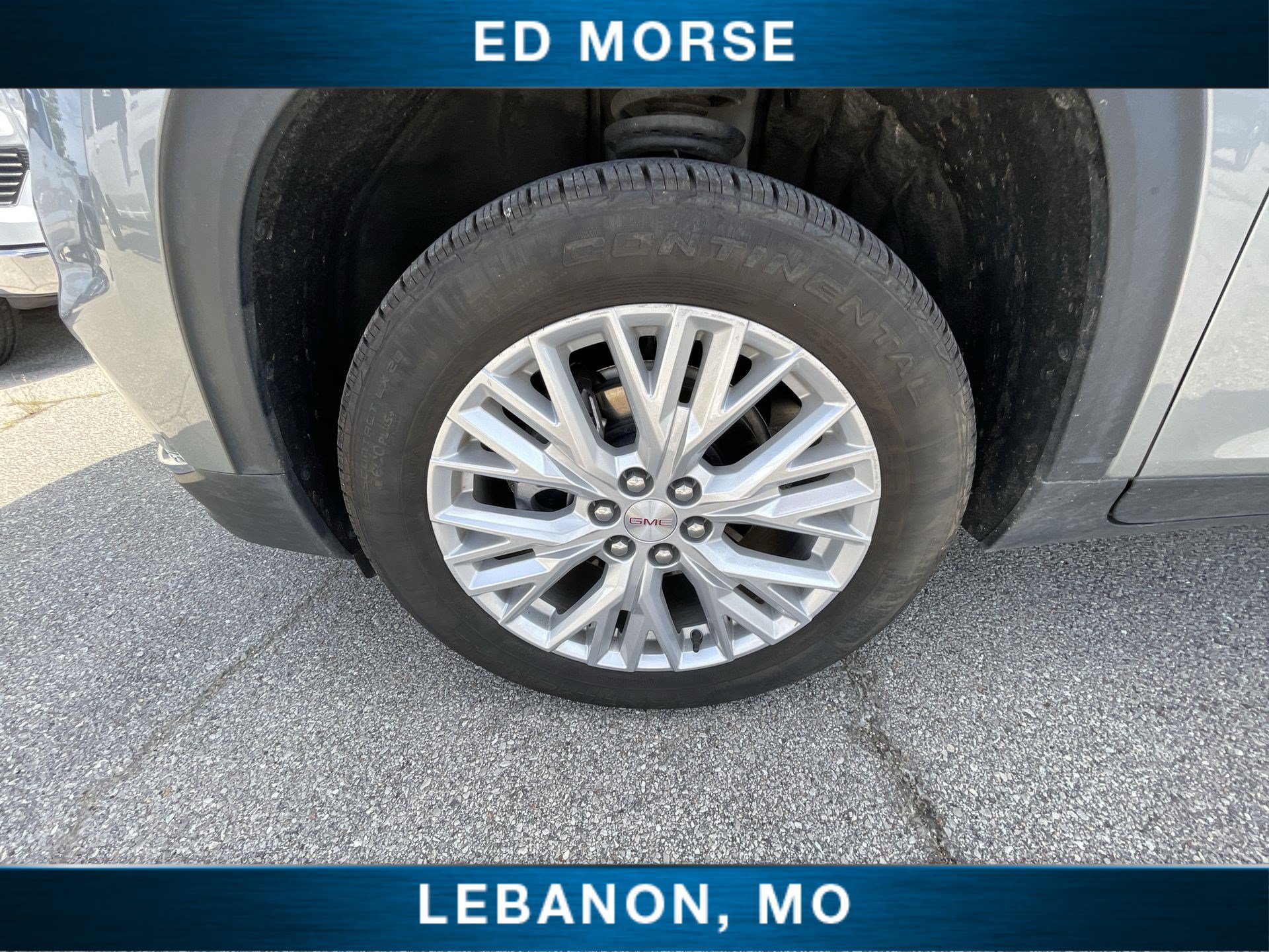 Certified 2026 GMC Acadia Elevation w/ Elevation Premium Package AWD/4WD image 31