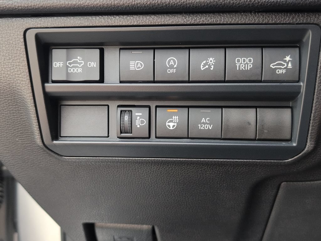 Used 2025 Toyota Tundra SR5 w/ SR5 Premium Package AWD/4WD image 23
