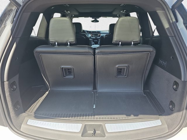 Used 2025 Cadillac XT6 Premium Luxury w/ LPO, Floor Liner Package image 13