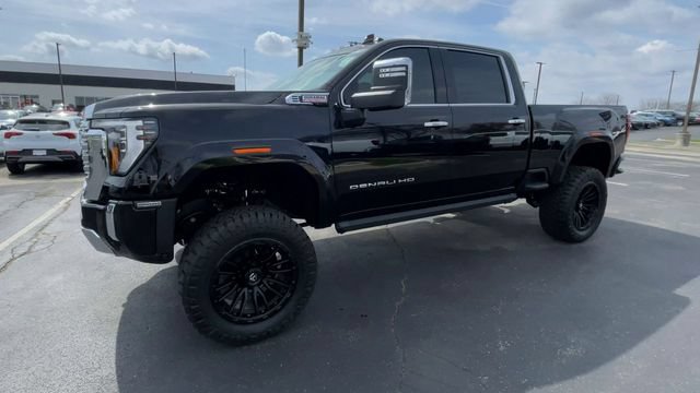 New 2026 GMC Sierra 2500 Denali w/ Denali Reserve Package AWD/4WD image 6