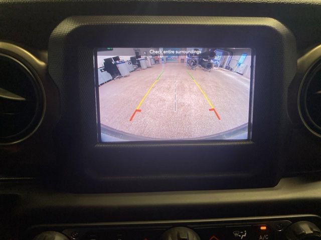 Used 2018 Jeep Wrangler Unlimited Sport S AWD/4WD image 19