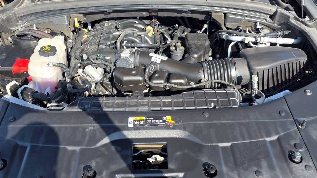 Used 2023 Jeep Grand Cherokee Limited AWD/4WD image 12