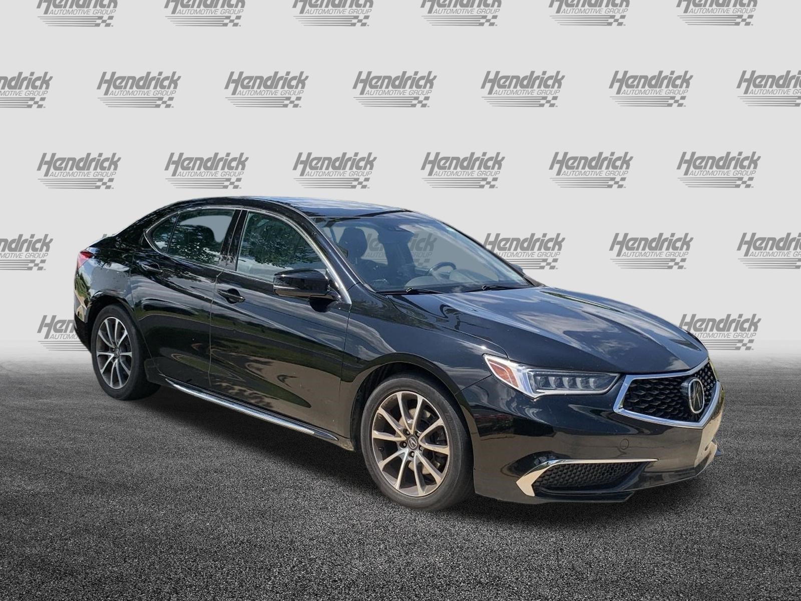Used 2018 Acura TLX w/ Technology Package AWD/4WD image 2
