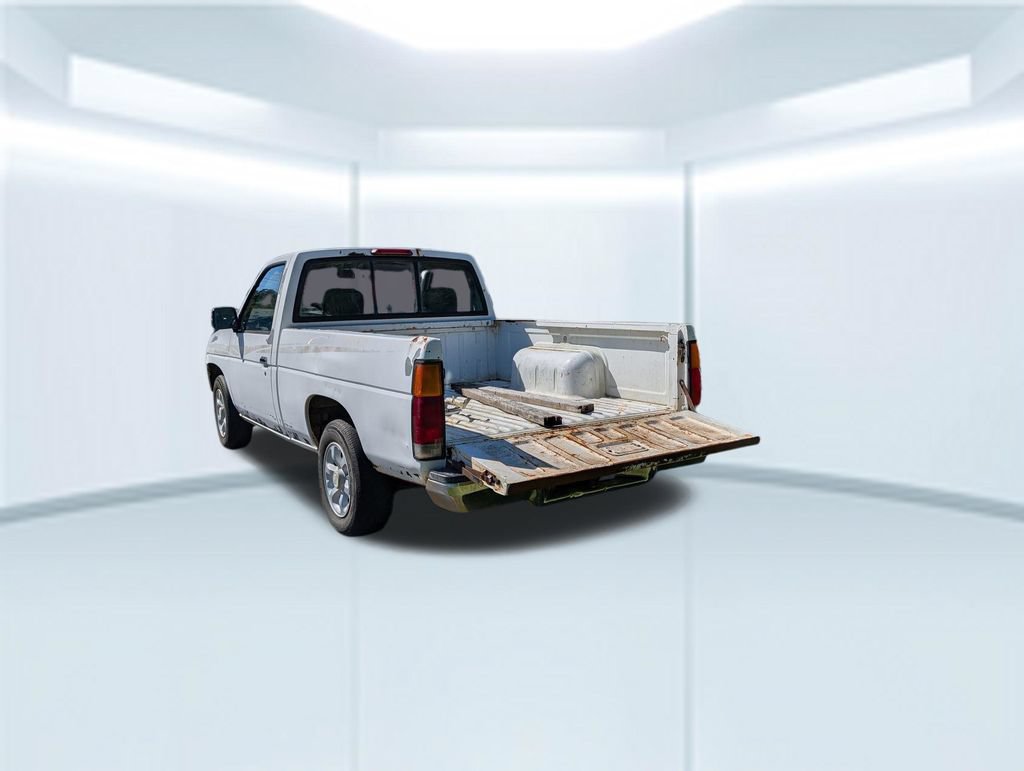 Used 1997 Nissan Pickup XE RWD image 3