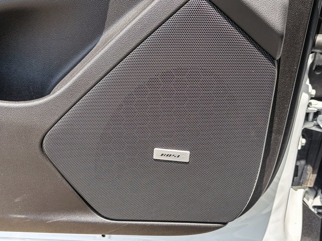 Certified 2023 Cadillac XT5 Luxury w/ LPO, Floor Liner Package FWD image 38