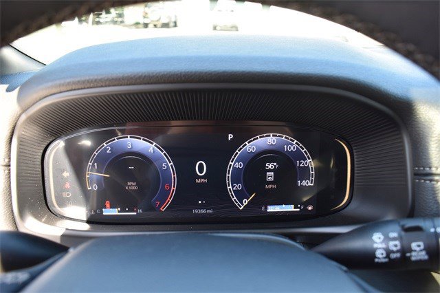 Used 2025 Jeep Wagoneer Series III w/ Premium Group I image 18