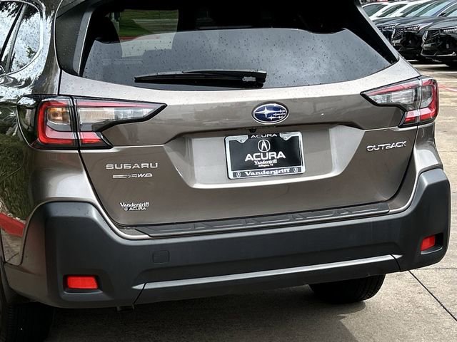 Used 2024 Subaru Outback Premium AWD/4WD image 6