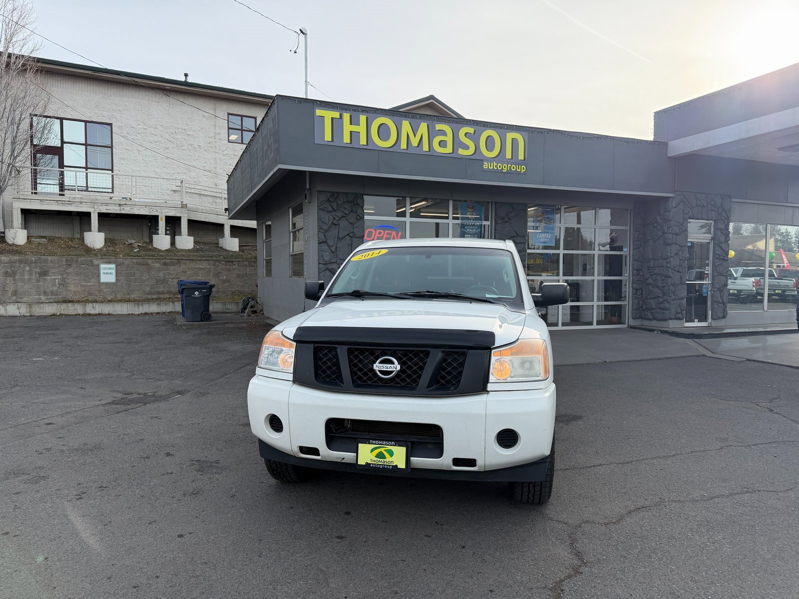 Used 2014 Nissan Titan SV image 1