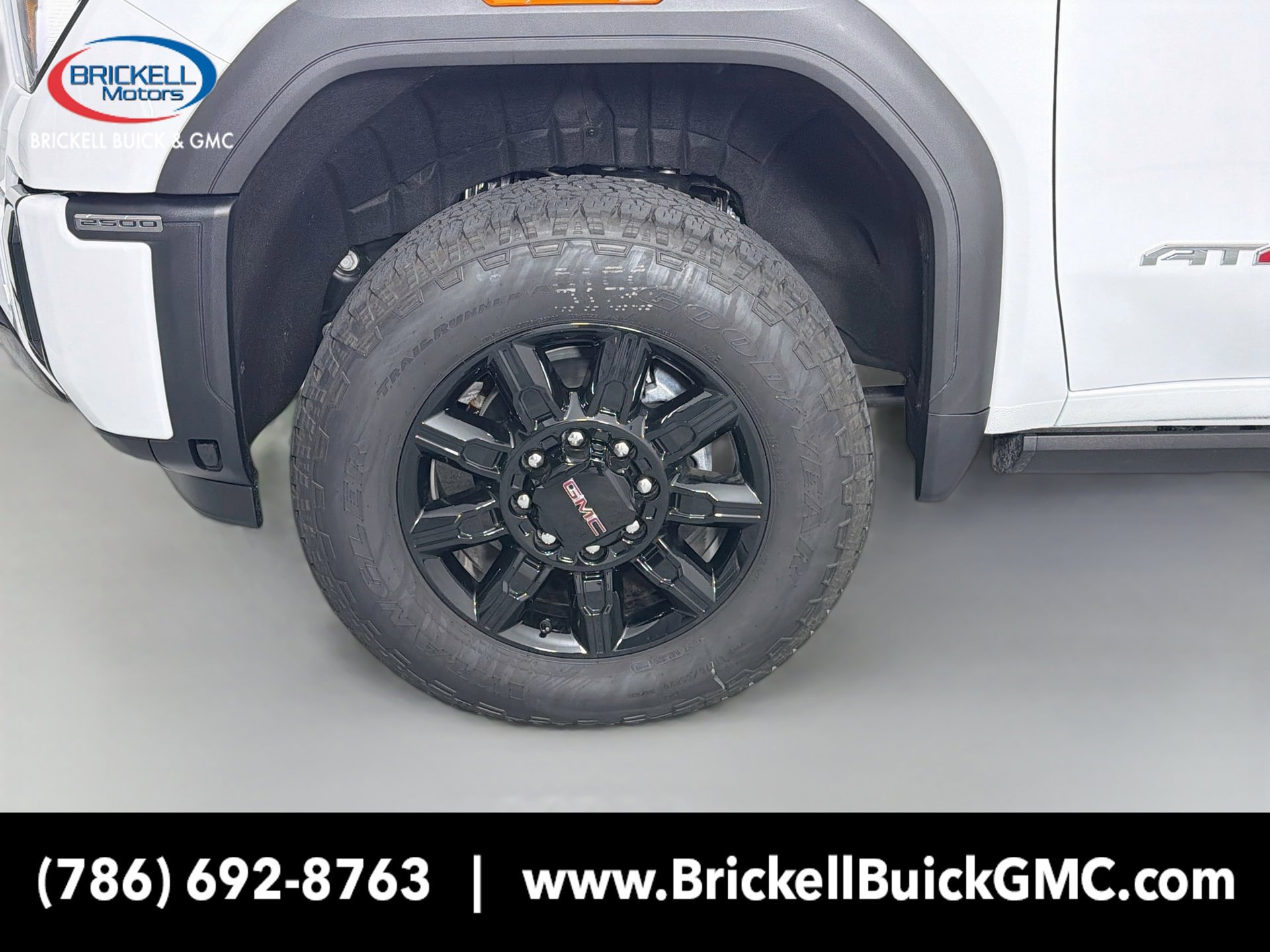 Used 2026 GMC Sierra 2500 AT4 w/ AT4 Premium Plus Package AWD/4WD image 41