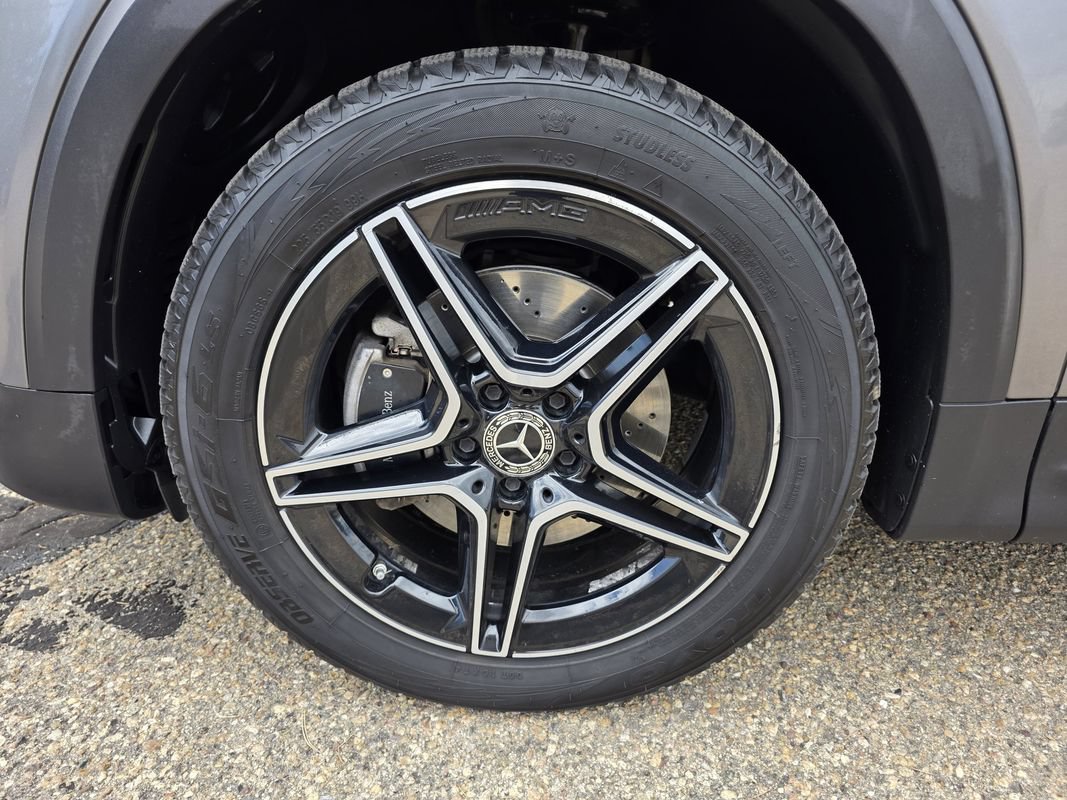 Used 2020 Mercedes-Benz GLB 250 4MATIC image 43