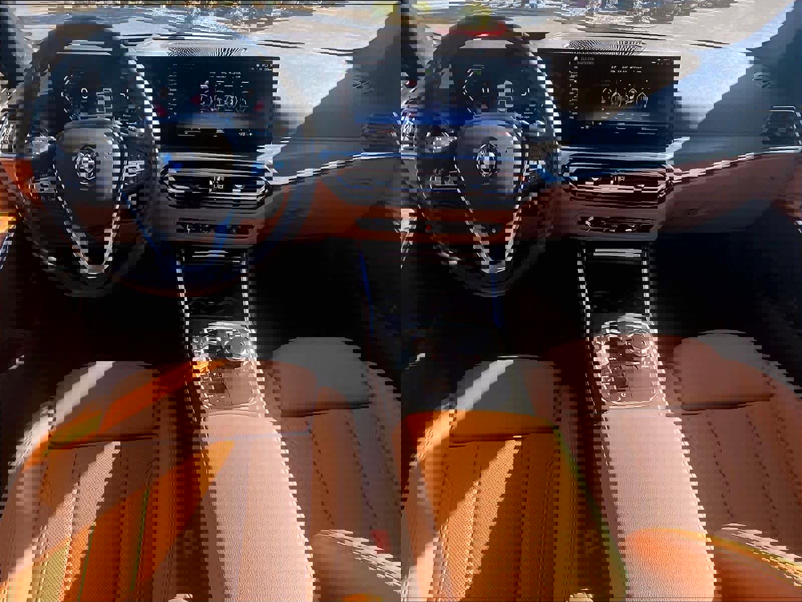 Used 2024 BMW 330i xDrive 330i xDrive w/ Premium Package image 18