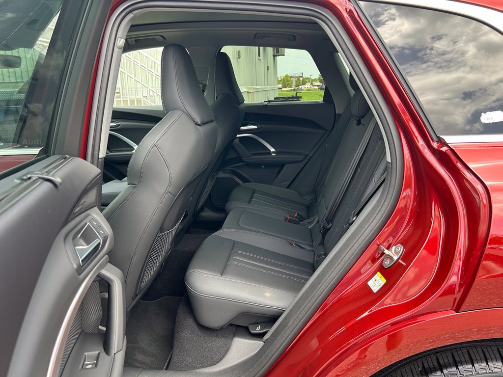 Certified 2025 Audi Q5 Prestige AWD/4WD image 44