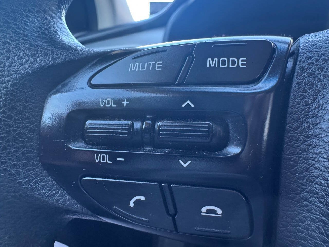 Used 2018 Kia Rio S FWD image 25