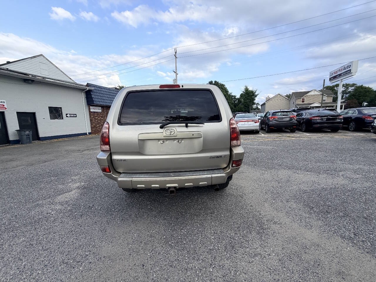 Used 2004 Toyota 4Runner SR5 AWD/4WD image 25