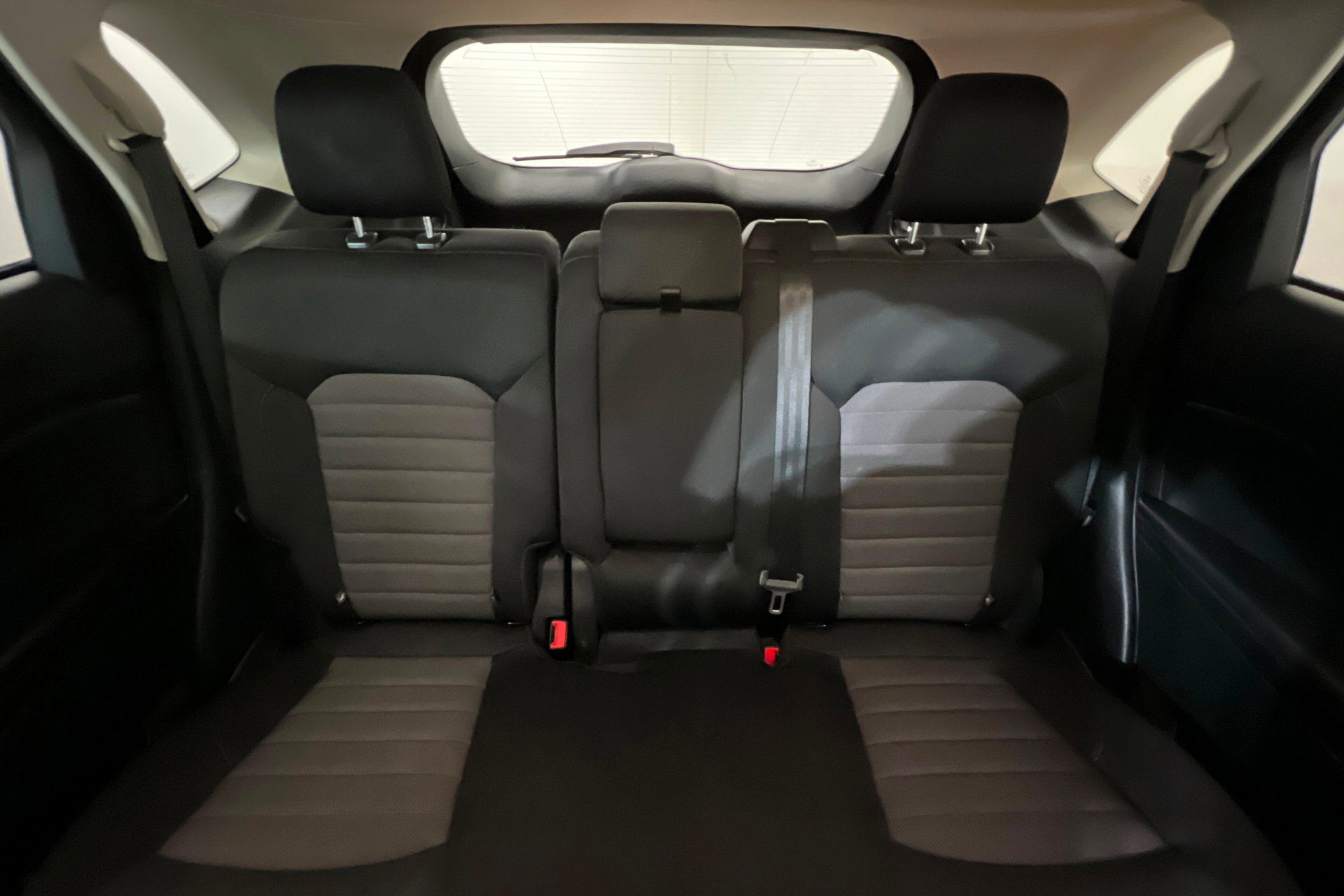 Used 2022 Ford Edge SE w/ Black Appearance Package image 25