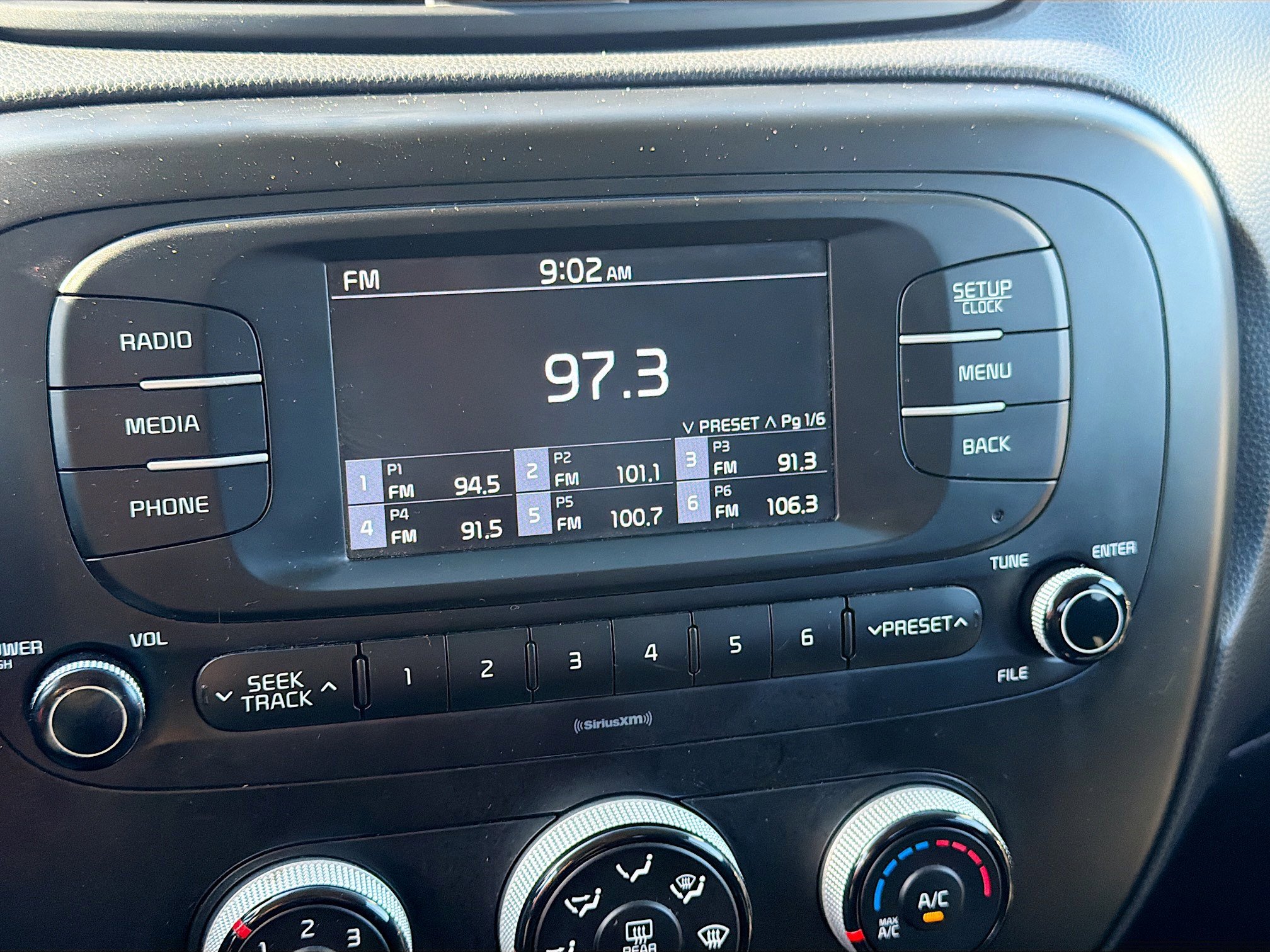 Used 2018 Kia Soul image 28