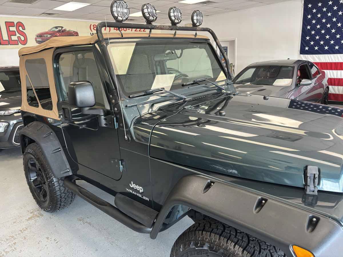 Used 2005 Jeep Wrangler SE AWD/4WD image 4