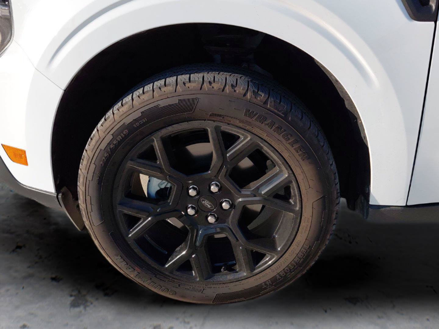 Used 2026 Ford Maverick XLT w/ XLT Luxury Package AWD/4WD image 9