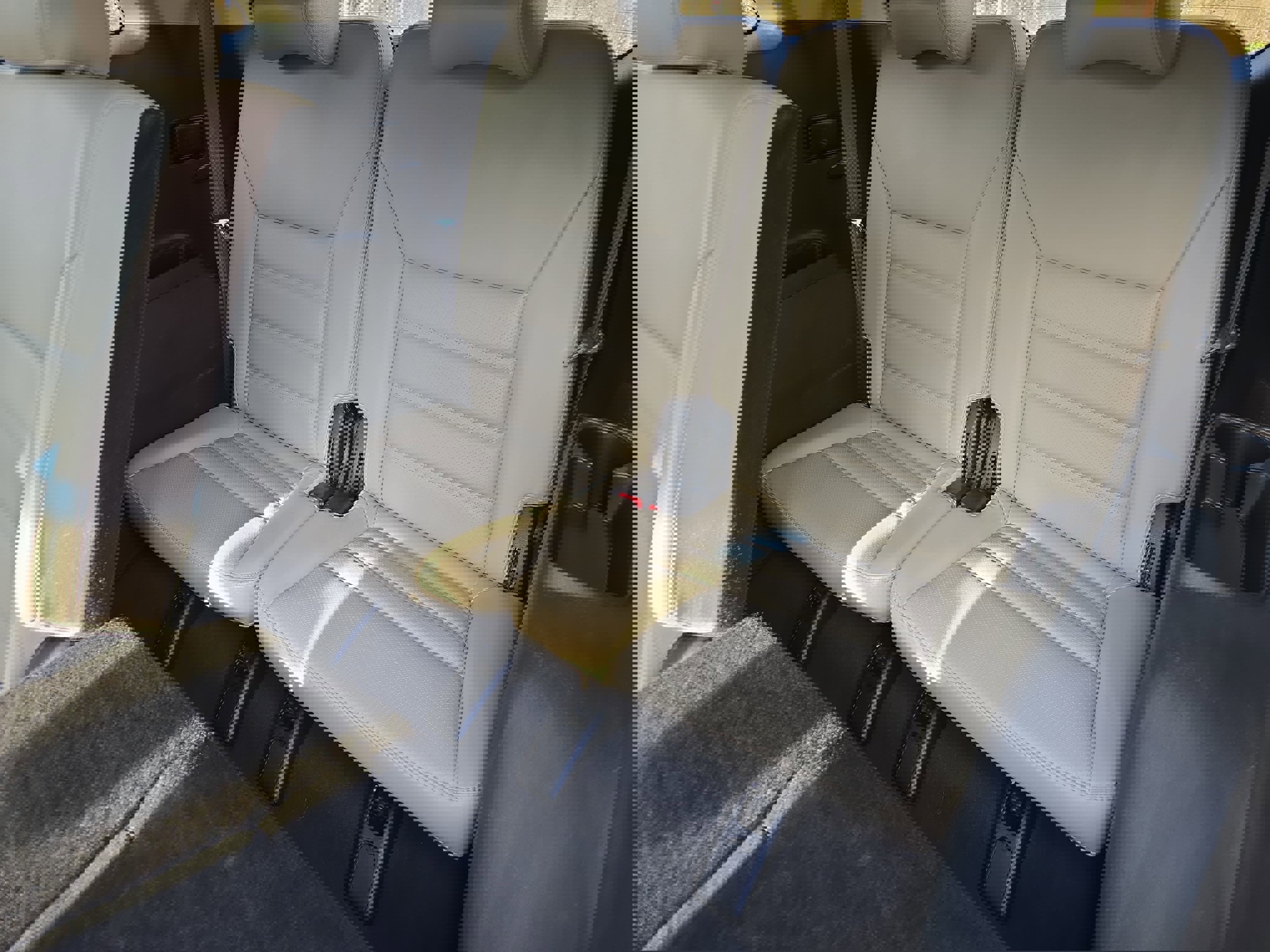 Used 2019 Kia Sorento EX w/ EX Touring Package image 14