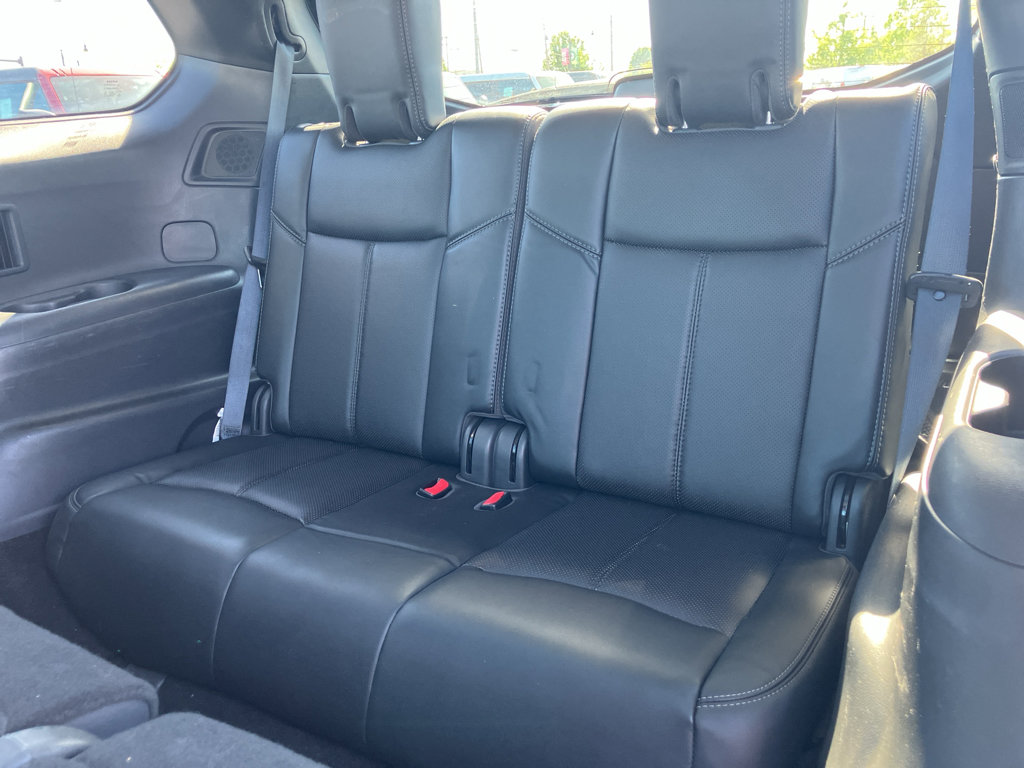 Used 2016 Nissan Pathfinder Platinum AWD/4WD image 34